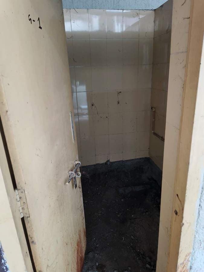 Waiting Area Washroom (G-1) – before renovation